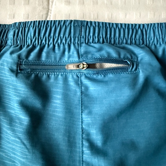 Nike DRI-FIT Running Shorts - Picture 3 of 8